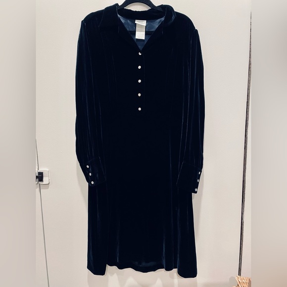 Vintage 90s Laura Ashley Midnight Velvet and silk shirt dress - Picture 1 of 8